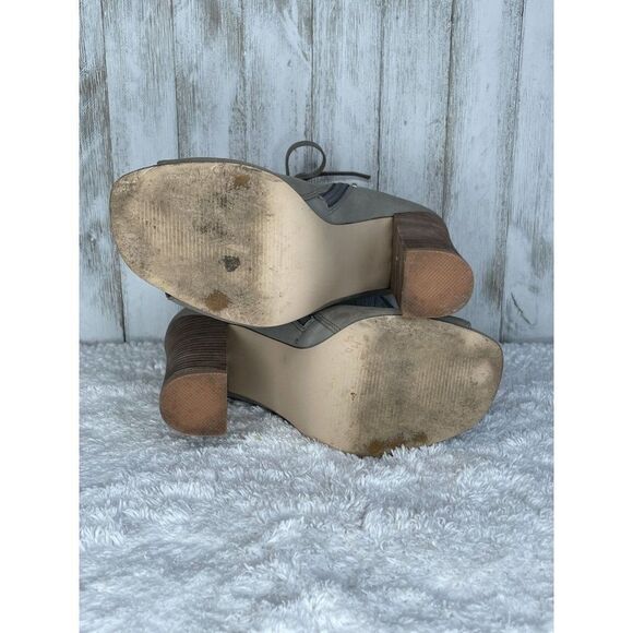 Steve Madden Freemee Lace Up Nubuck Leather Peep-Toe Booties Gray Size 7 - Picture 6 of 8